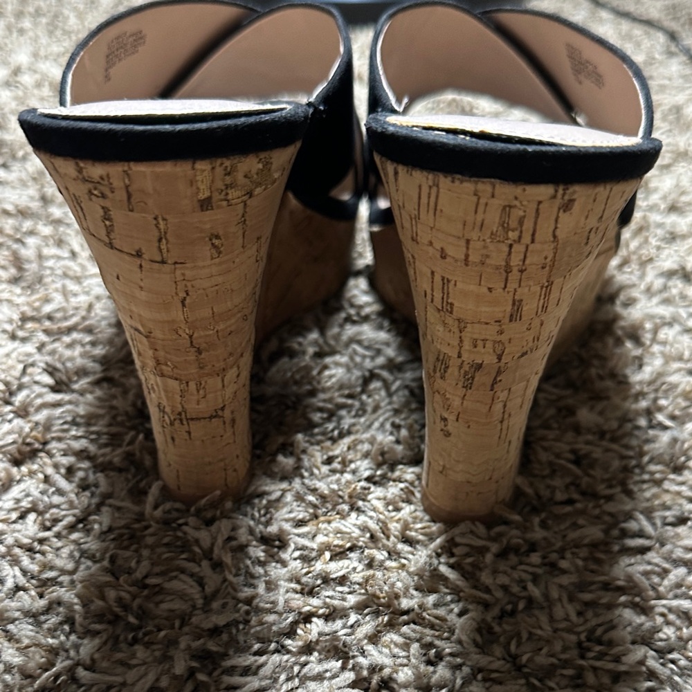 Charles By Charles David Black Crisscross Mules size 11 - Picture 4 of 6
